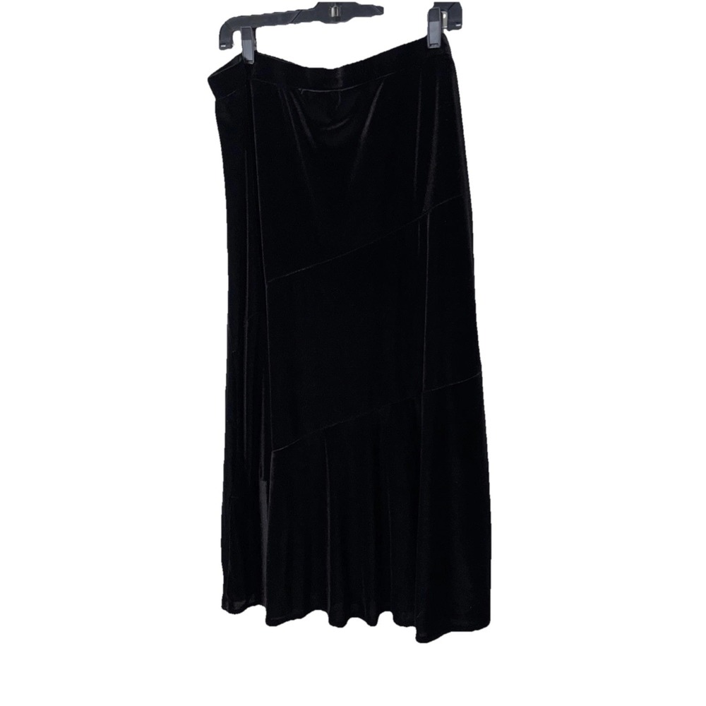CHOICES Black Velvet Skirt Size M/L Pull On Stretch A-Line Excellent Condition